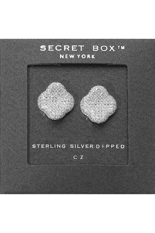 14k Gold Cz Quatrefoil Stud Earrings