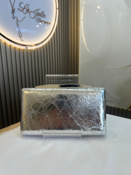 Metallic Clutch